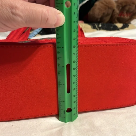 Festive Quilted Red Holiday Purse Tote and Wallet - Picture 13 of 15